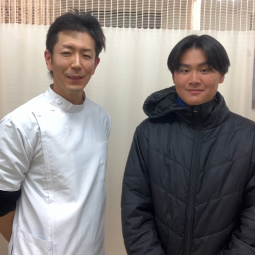 千葉県　松戸市在住。腰部•骨盤の歪みと両膝の痛み。整体によって改善された患者様